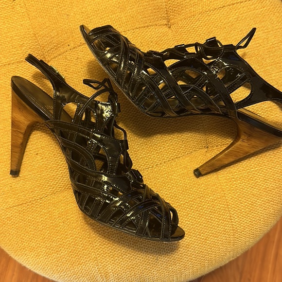 Stuart Weitzman Patent Leather Sandals - Picture 2 of 5